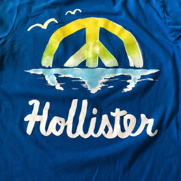 Hollister Long Sleeve Shirt - Picture 6 of 7